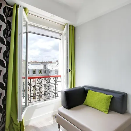 アルハンブラ ホテル