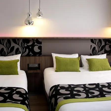 アルハンブラ パリ