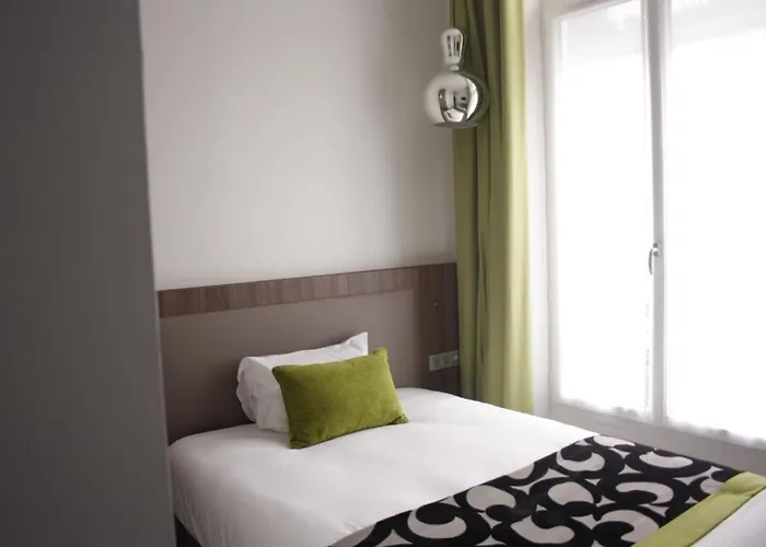 Alhambra Hotel Paris