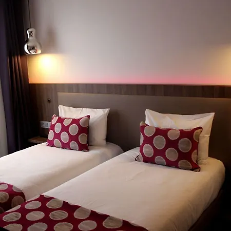 Szálloda Alhambra 3*