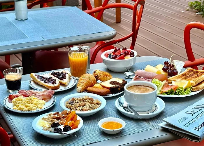 Alhambra Hotel Paris