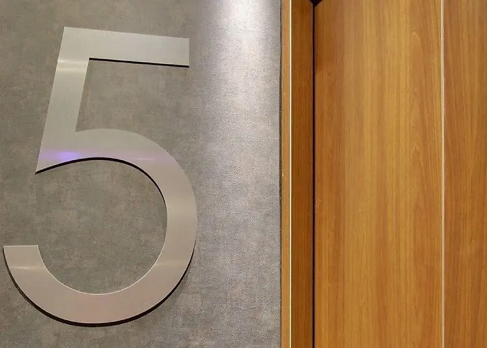 Hotel Alhambra Paris