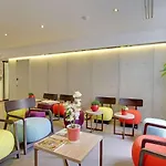 Alhambra Otel