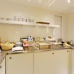 Alhambra 3* Paris
