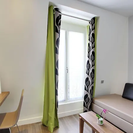 Отель Alhambra Париж