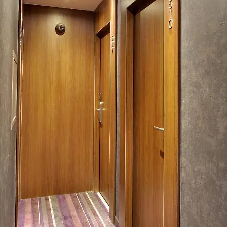 Hotel Alhambra Paříž