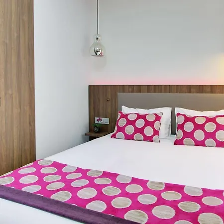 Alhambra Hotel Parigi