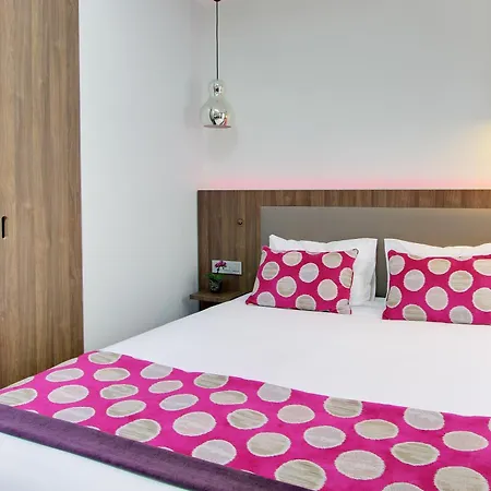 Alhambra Hotel Paříž