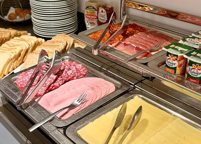 Hotel Alhambra Parigi