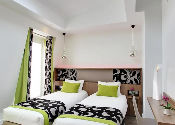 Alhambra Hotel Parigi