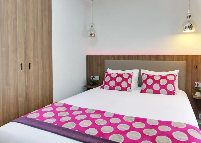 Alhambra Hotel Parigi