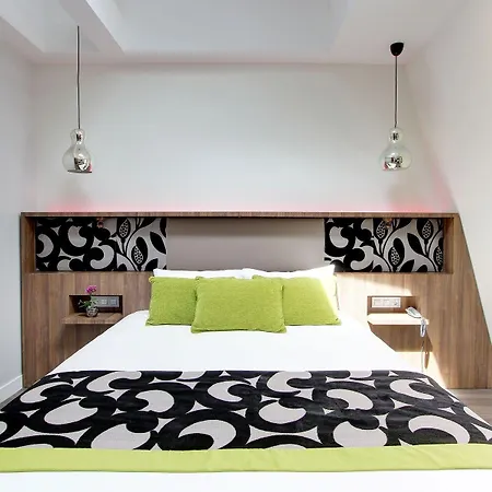 Hotel Alhambra Paris